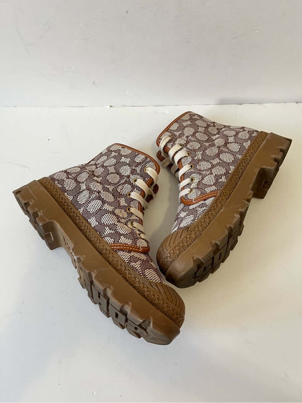 Coach X Tom Wesselmann Trooper Mid Top Boot In Signature Jacquard size 9B - Picture 5 of 11
